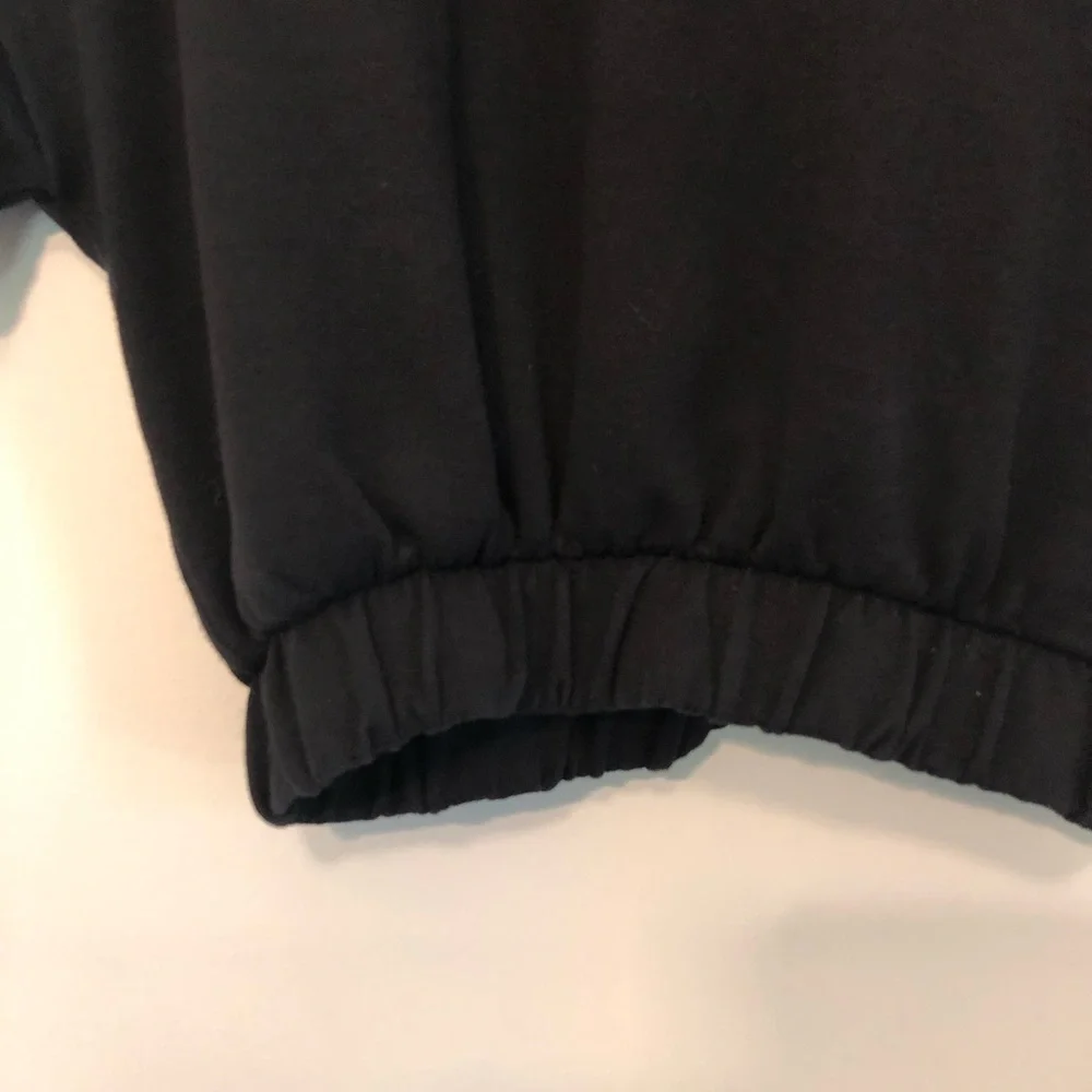 ZARA Cropped Sweatshirt - Picture 3 of 4